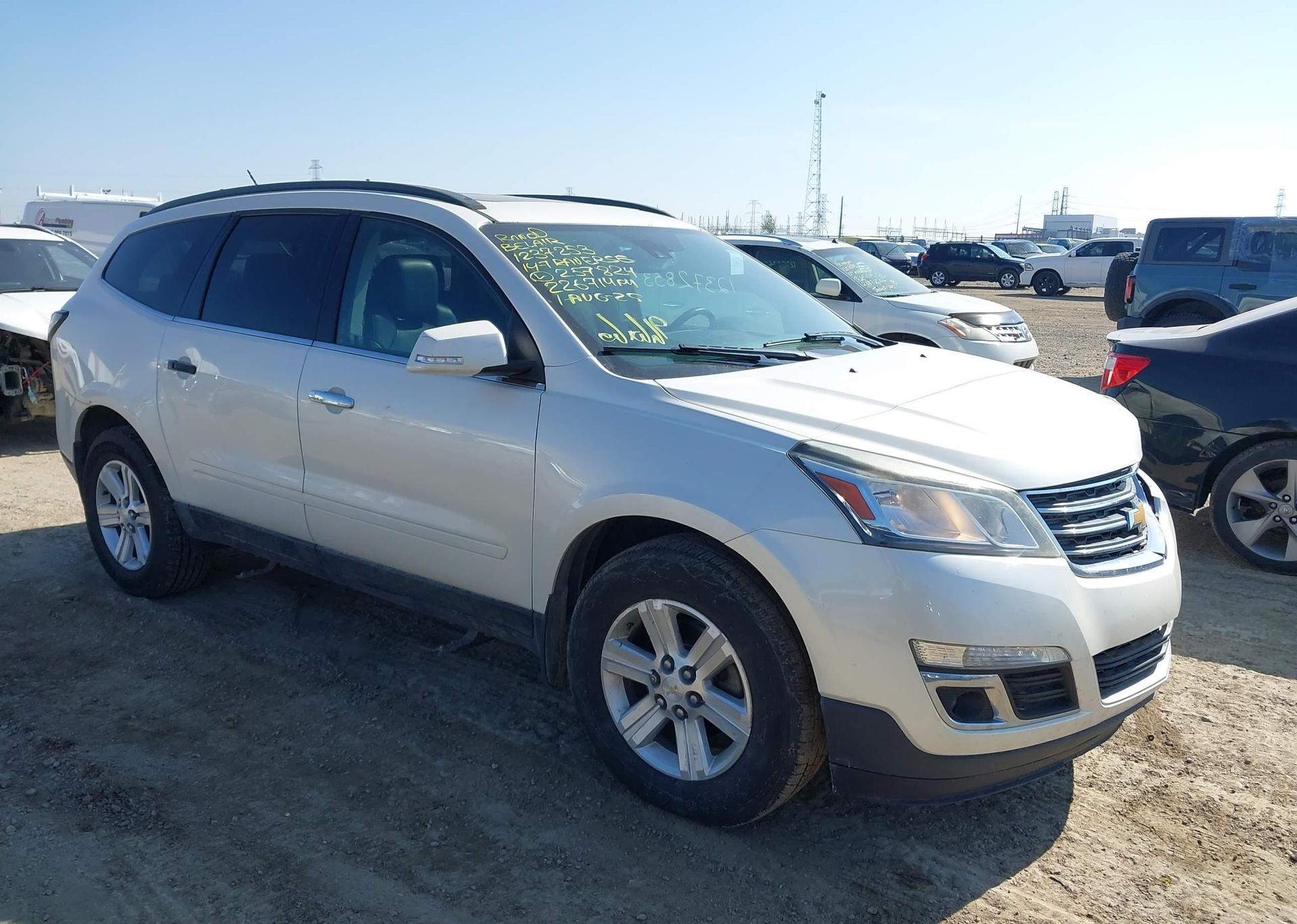 2014 CHEVROLET TRAVERSE LT