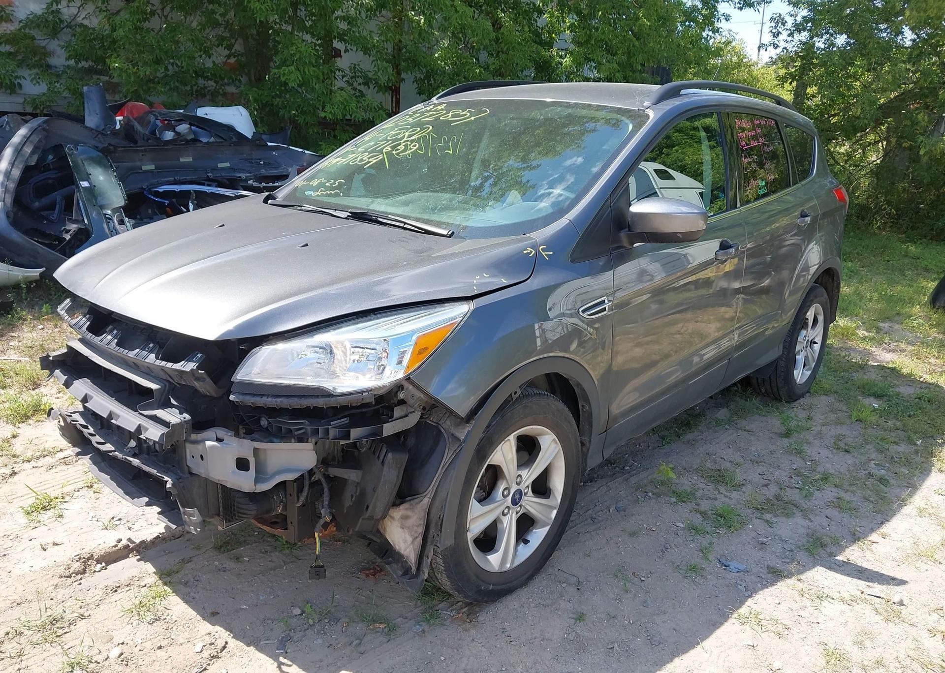 2014 FORD ESCAPE SE