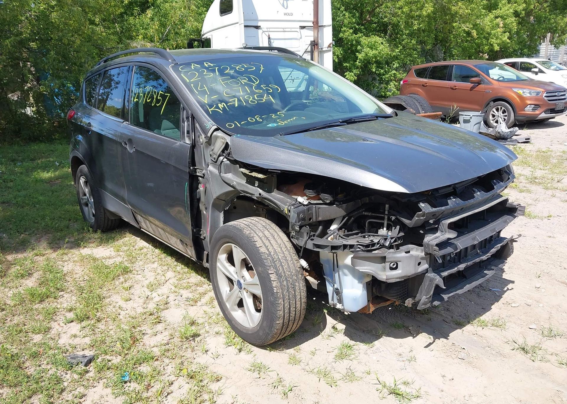 2014 FORD ESCAPE SE