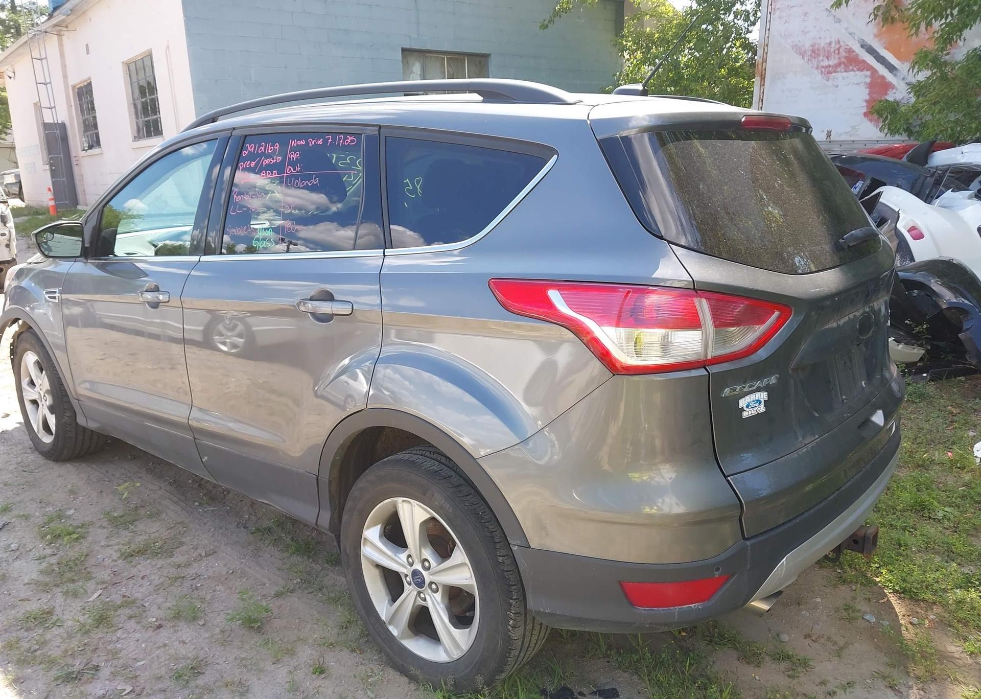 2014 FORD ESCAPE SE