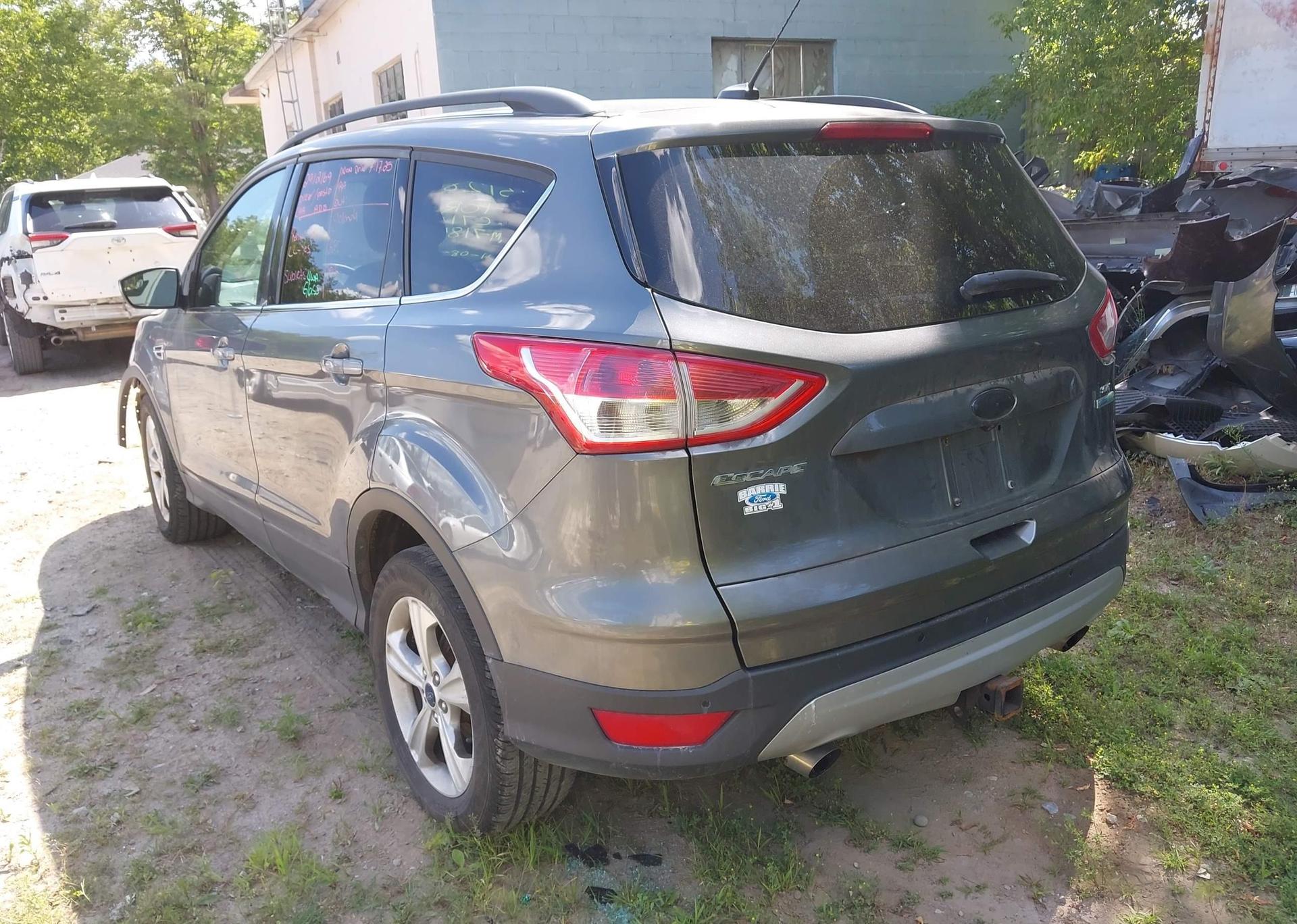 2014 FORD ESCAPE SE