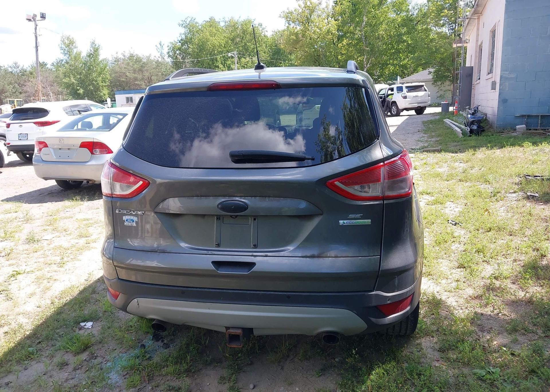 2014 FORD ESCAPE SE