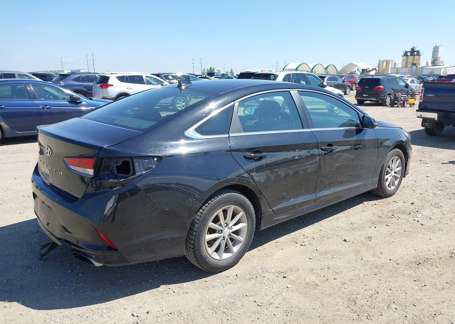 2019 HYUNDAI SONATA ESSENTIAL