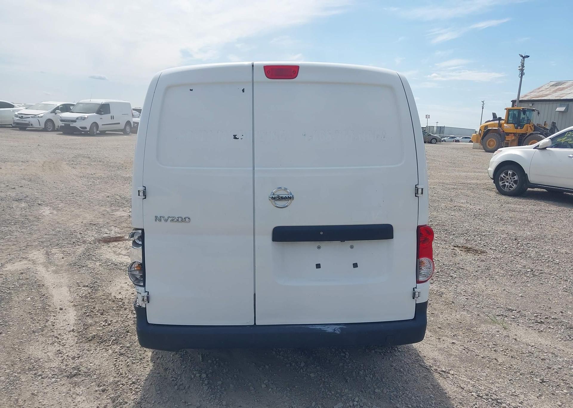2018 NISSAN NV200 S