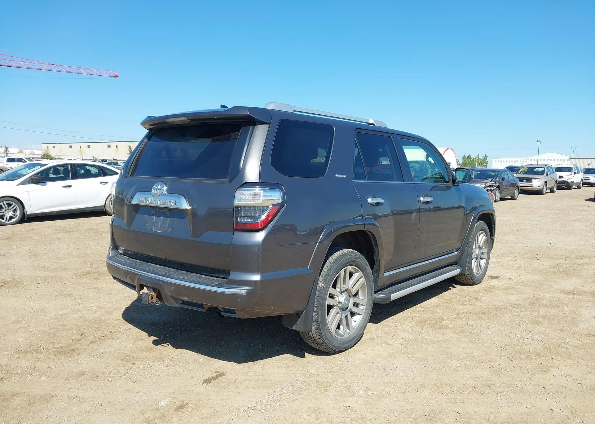 2016 TOYOTA 4RUNNER SR5 PREM