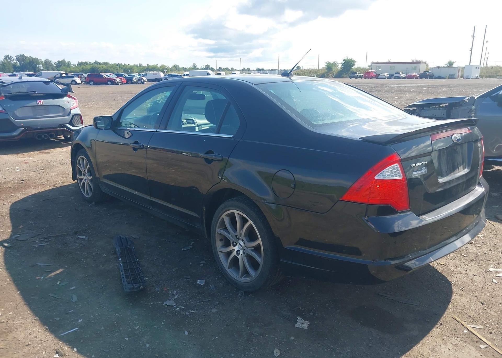 2011 FORD FUSION SE