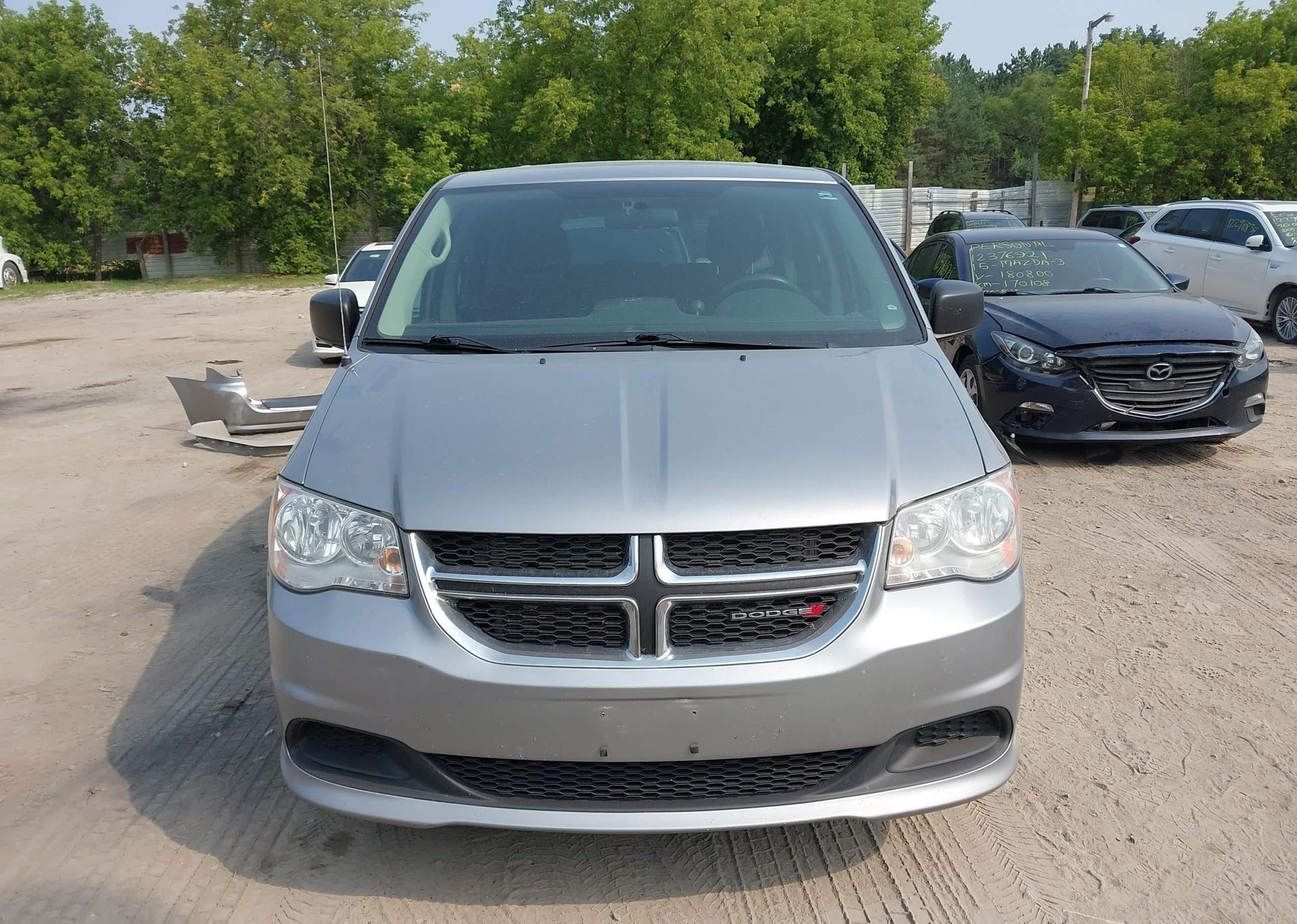 2015 DODGE GRAND CARAVAN SE