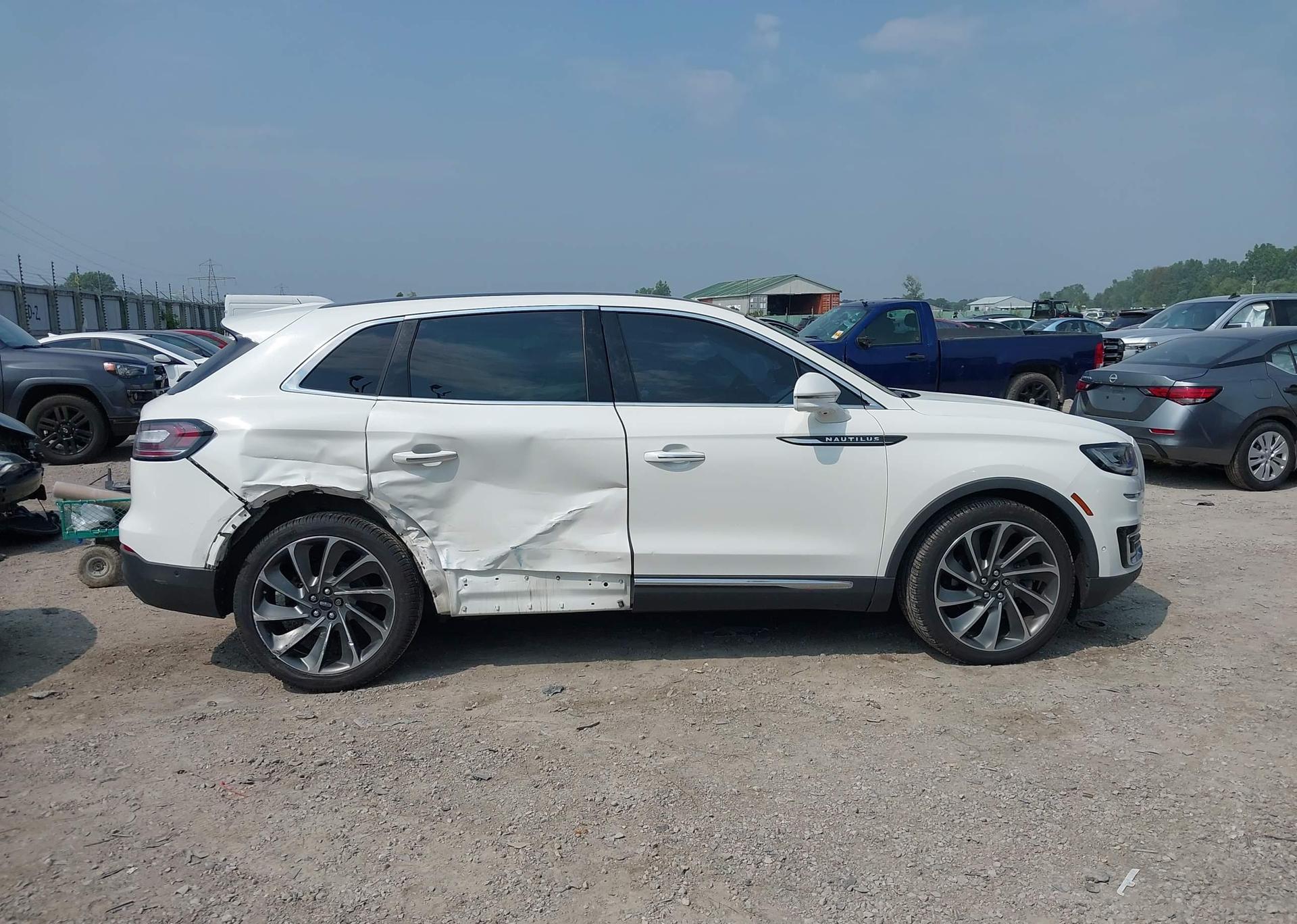 2020 LINCOLN NAUTILUS RESERVE
