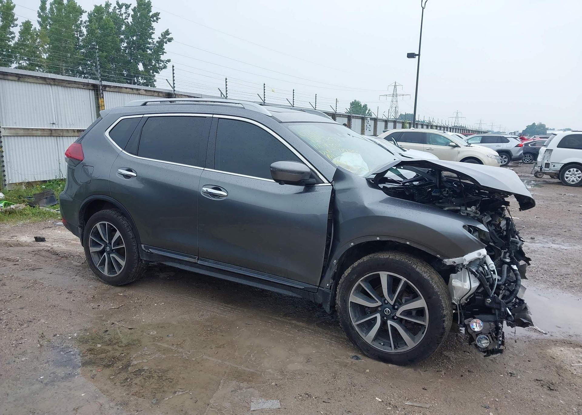 2018 NISSAN ROGUE SV