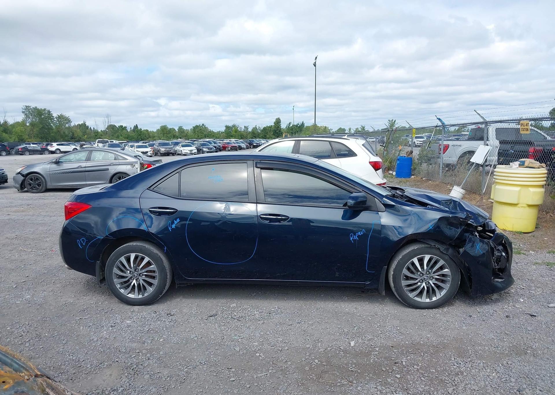 2019 TOYOTA COROLLA LE