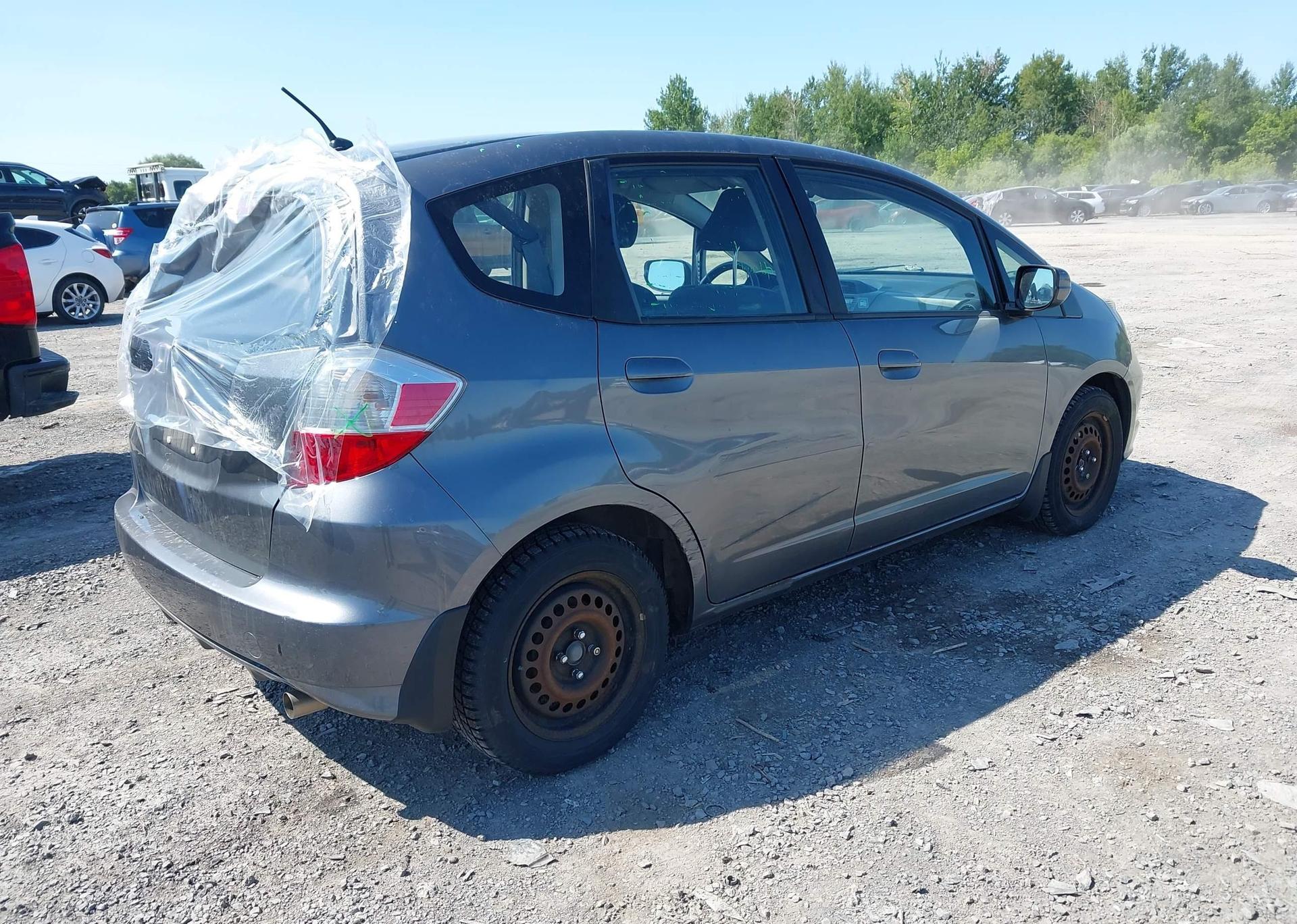 2012 HONDA FIT