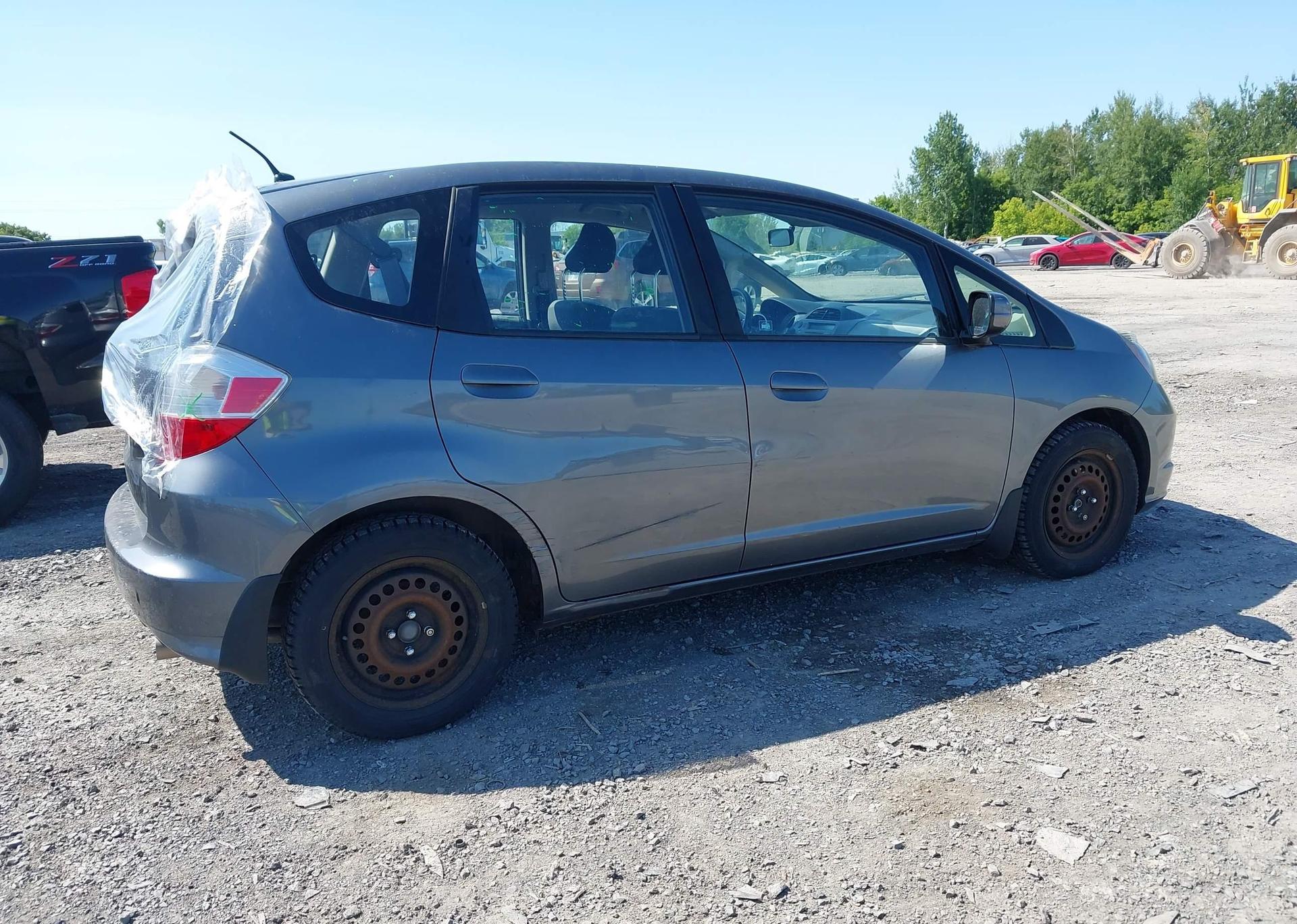 2012 HONDA FIT