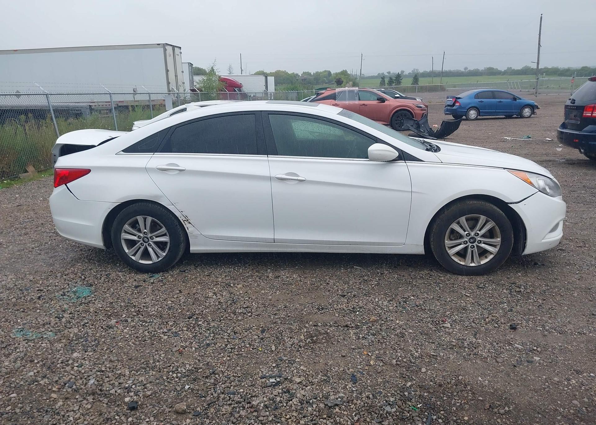 2013 HYUNDAI SONATA GLS