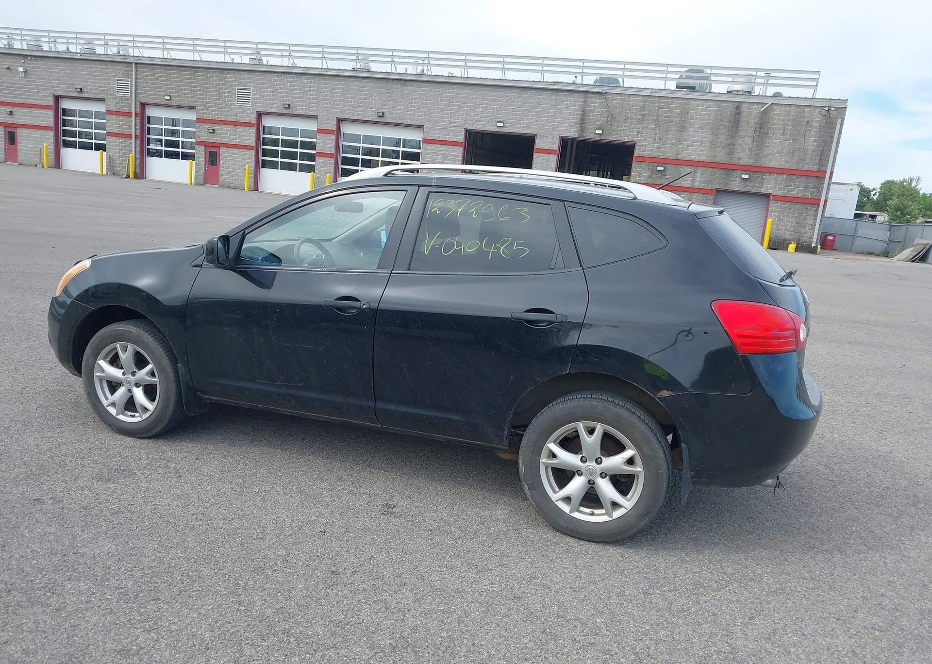 2009 NISSAN ROGUE S