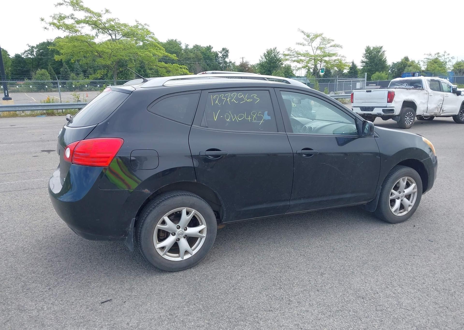 2009 NISSAN ROGUE S