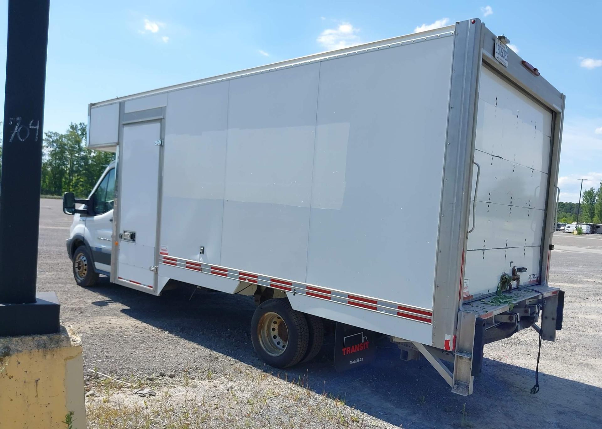 2019 FORD TRANSIT T-350 HD.