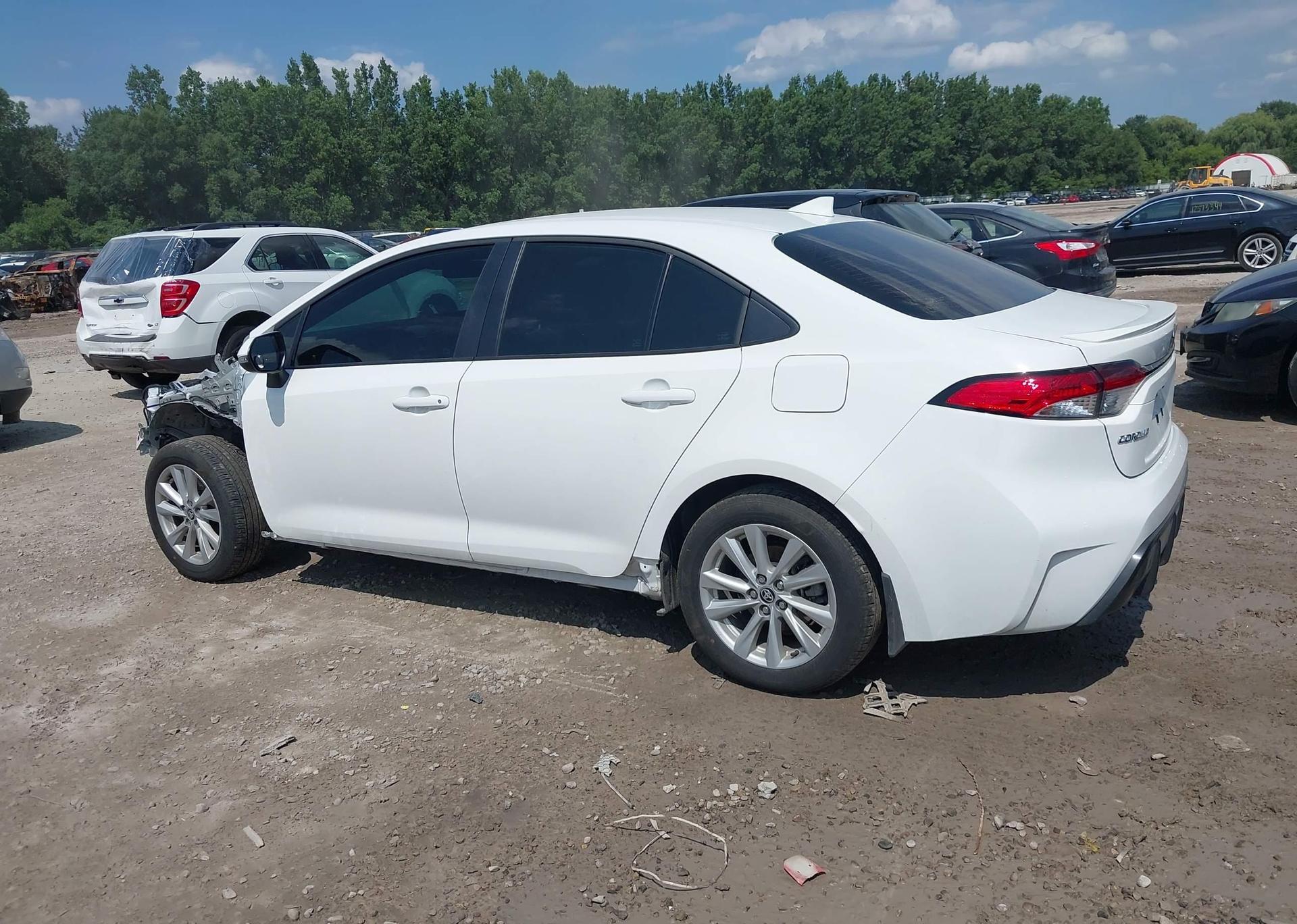 2025 TOYOTA COROLLA