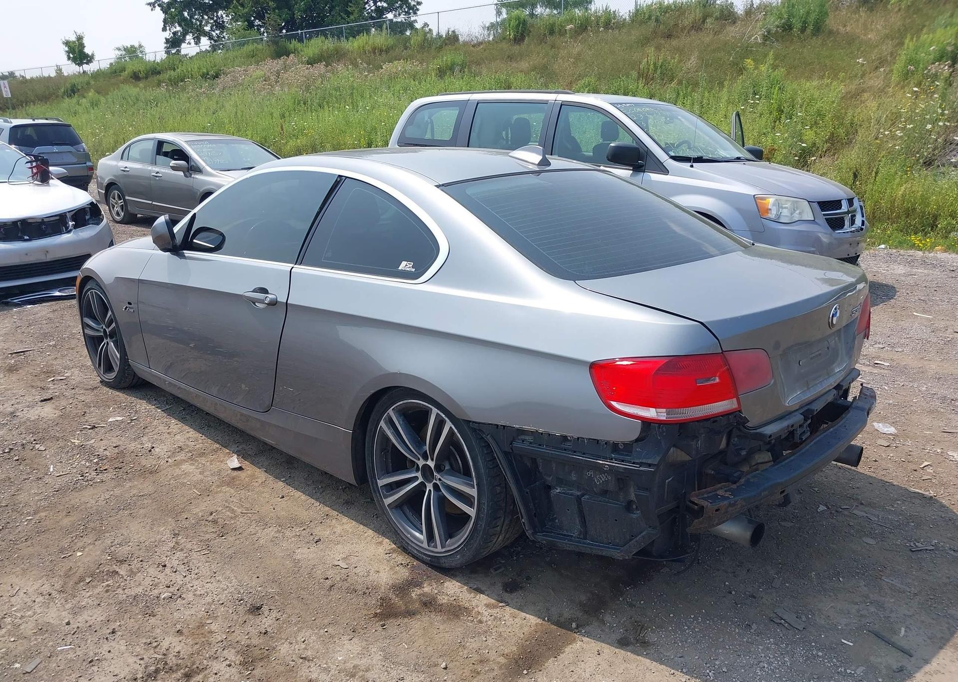 2010 BMW 3 SERIES