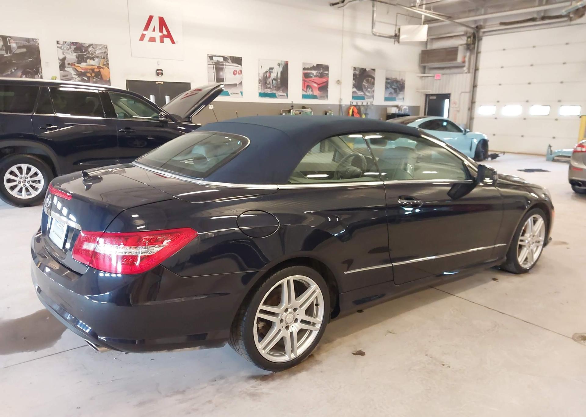 2011 MERCEDES-BENZ E 350