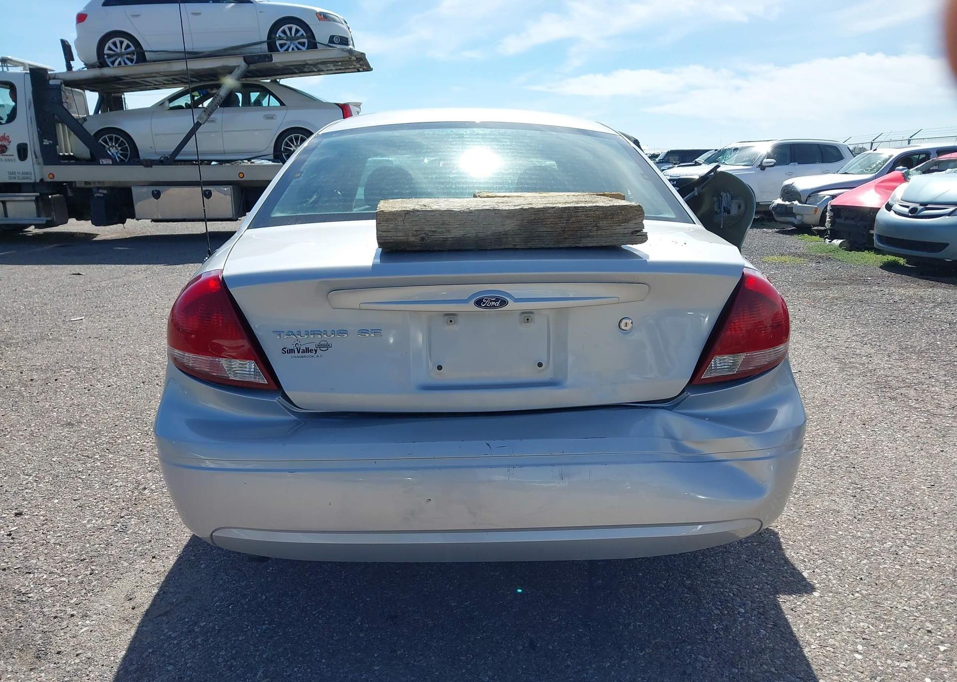 2007 FORD TAURUS SE