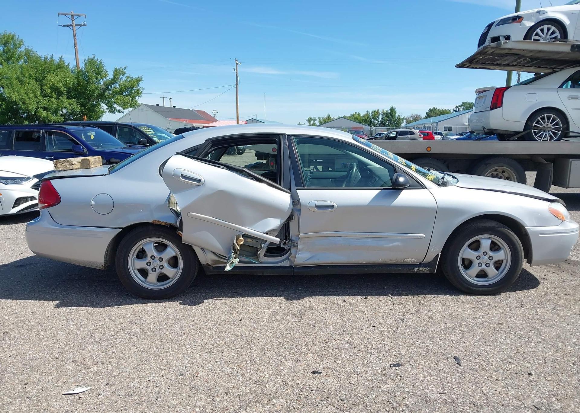 2007 FORD TAURUS SE