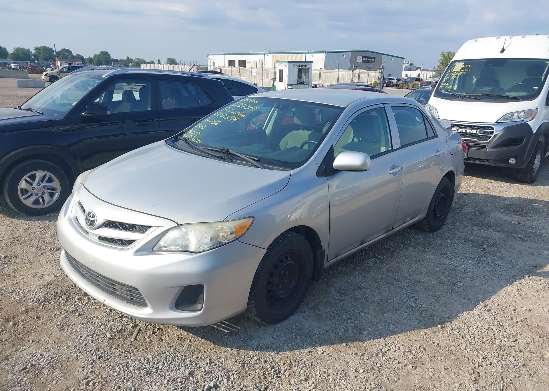 2013 TOYOTA COROLLA S
