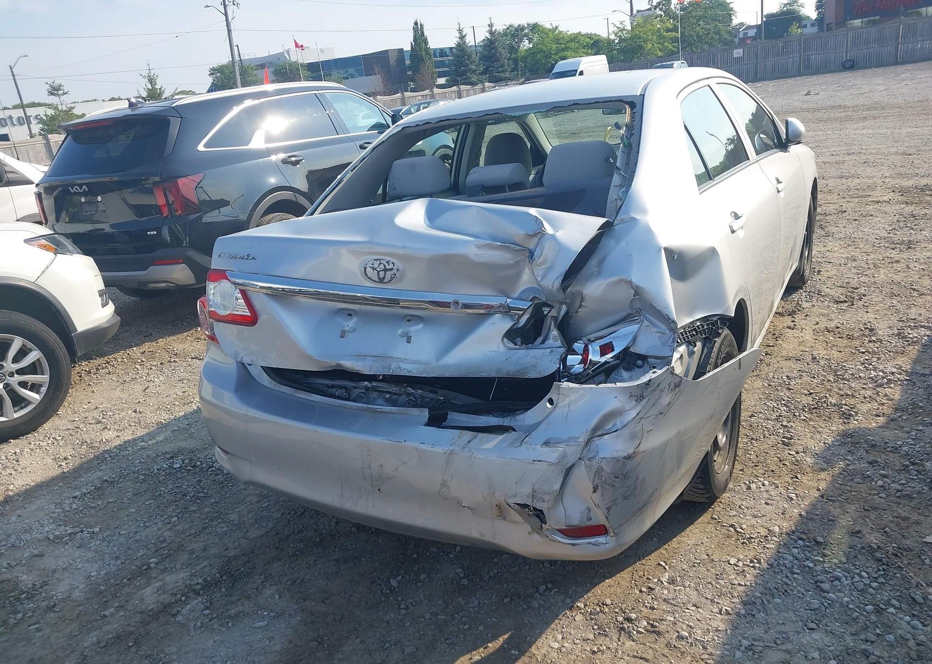 2013 TOYOTA COROLLA S