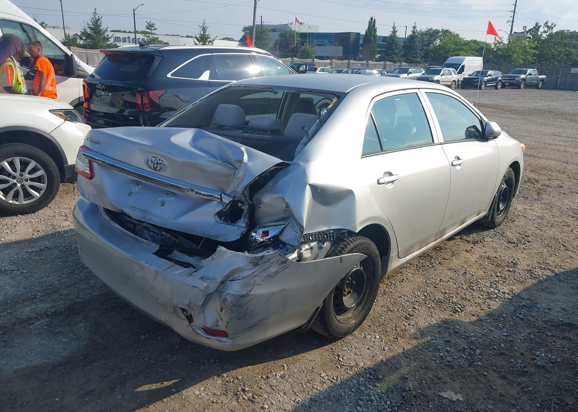 2013 TOYOTA COROLLA S