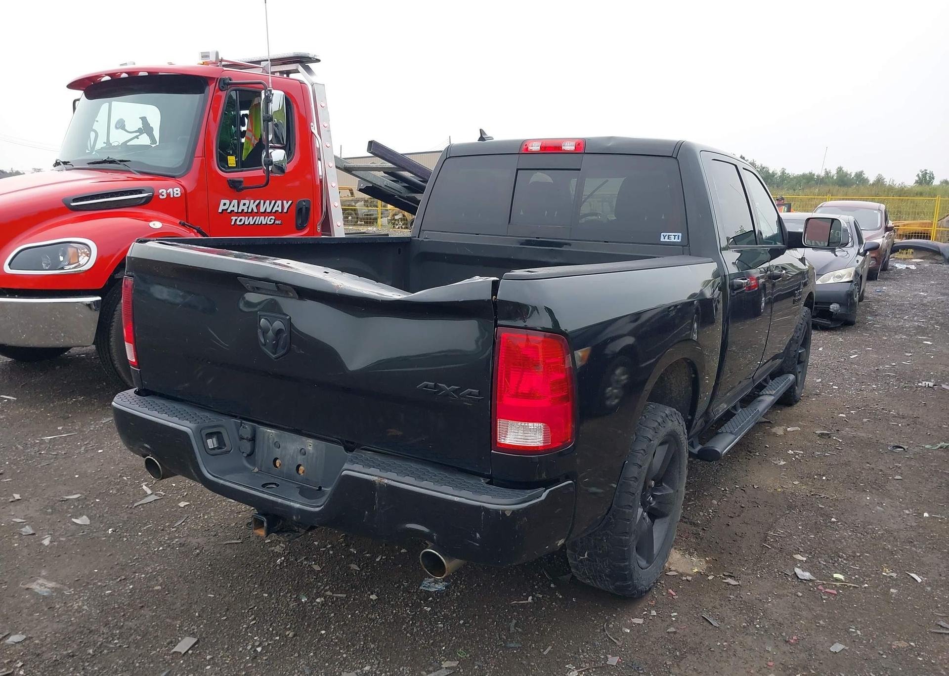 2018 RAM 1500 SLT