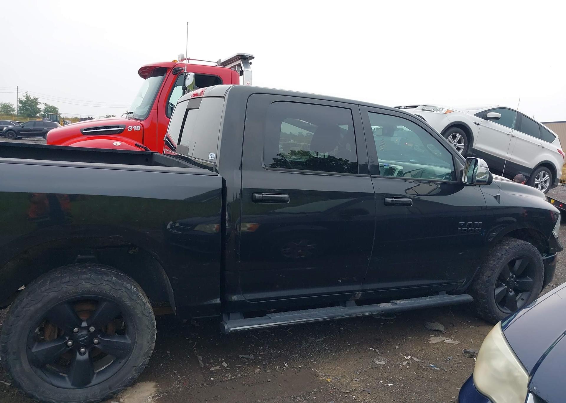 2018 RAM 1500 SLT