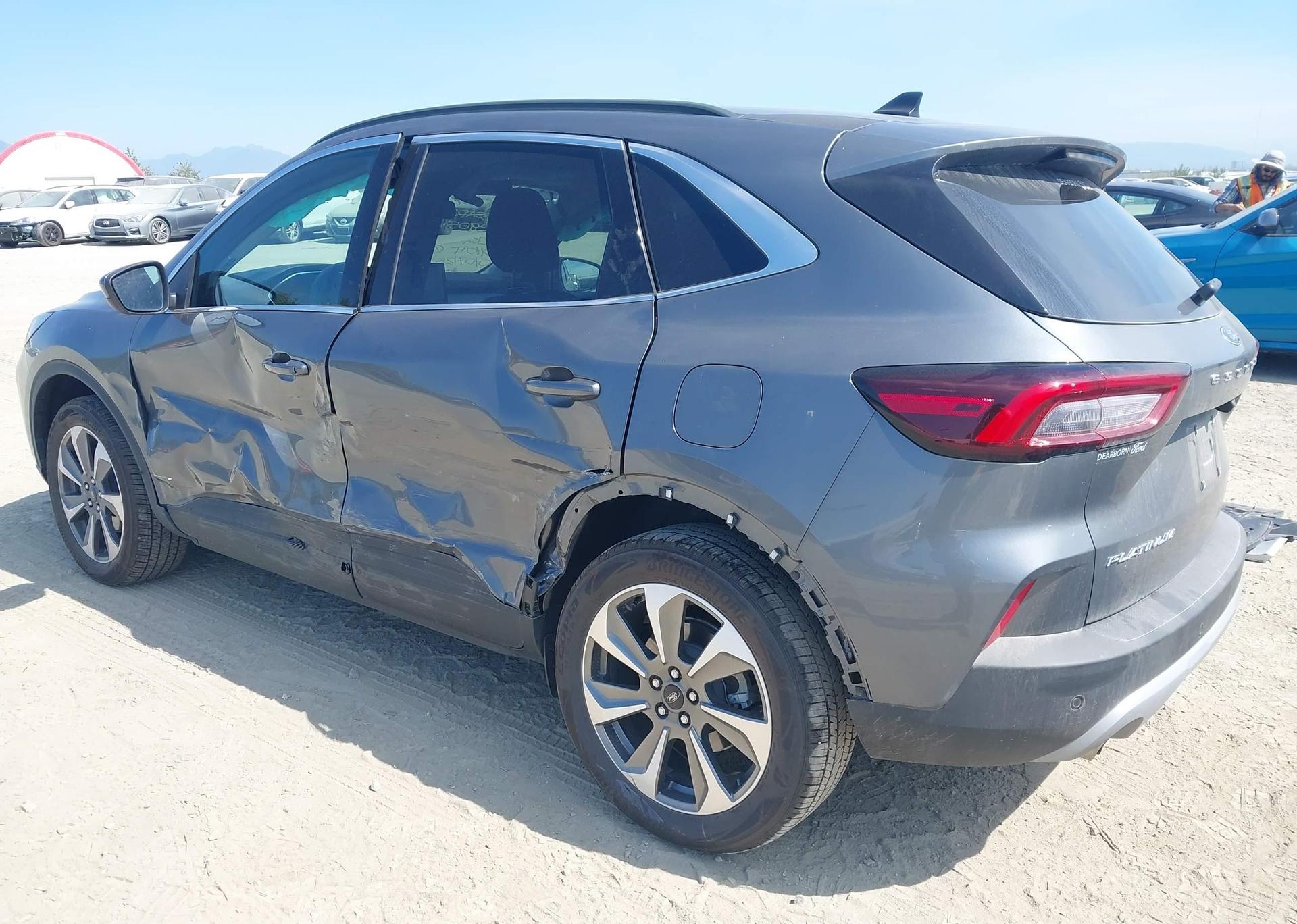 2025 FORD ESCAPE PLATINUM