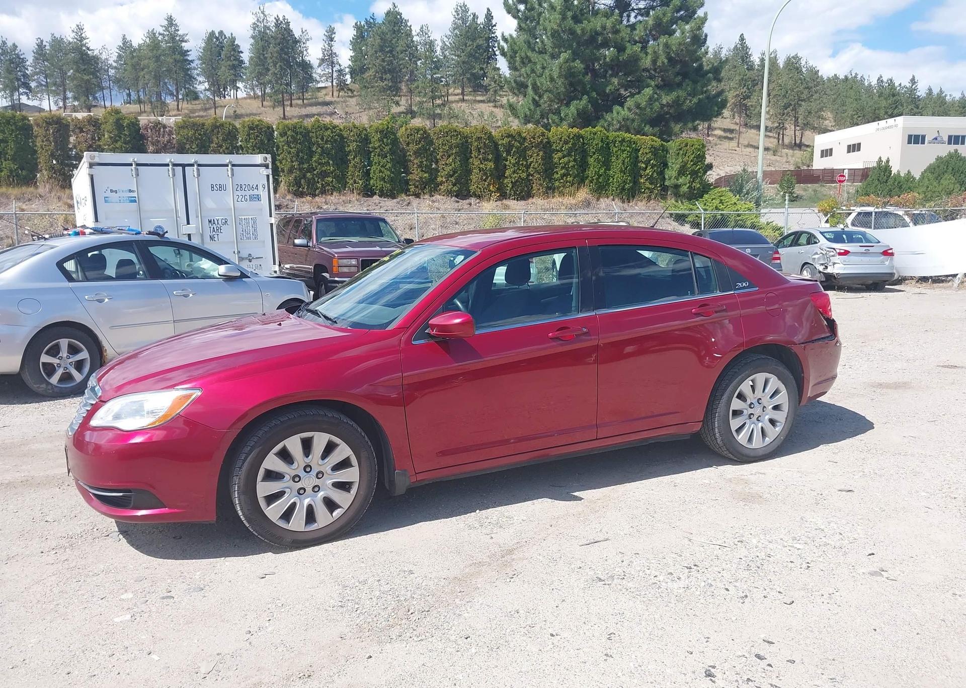 2014 CHRYSLER 200 LX