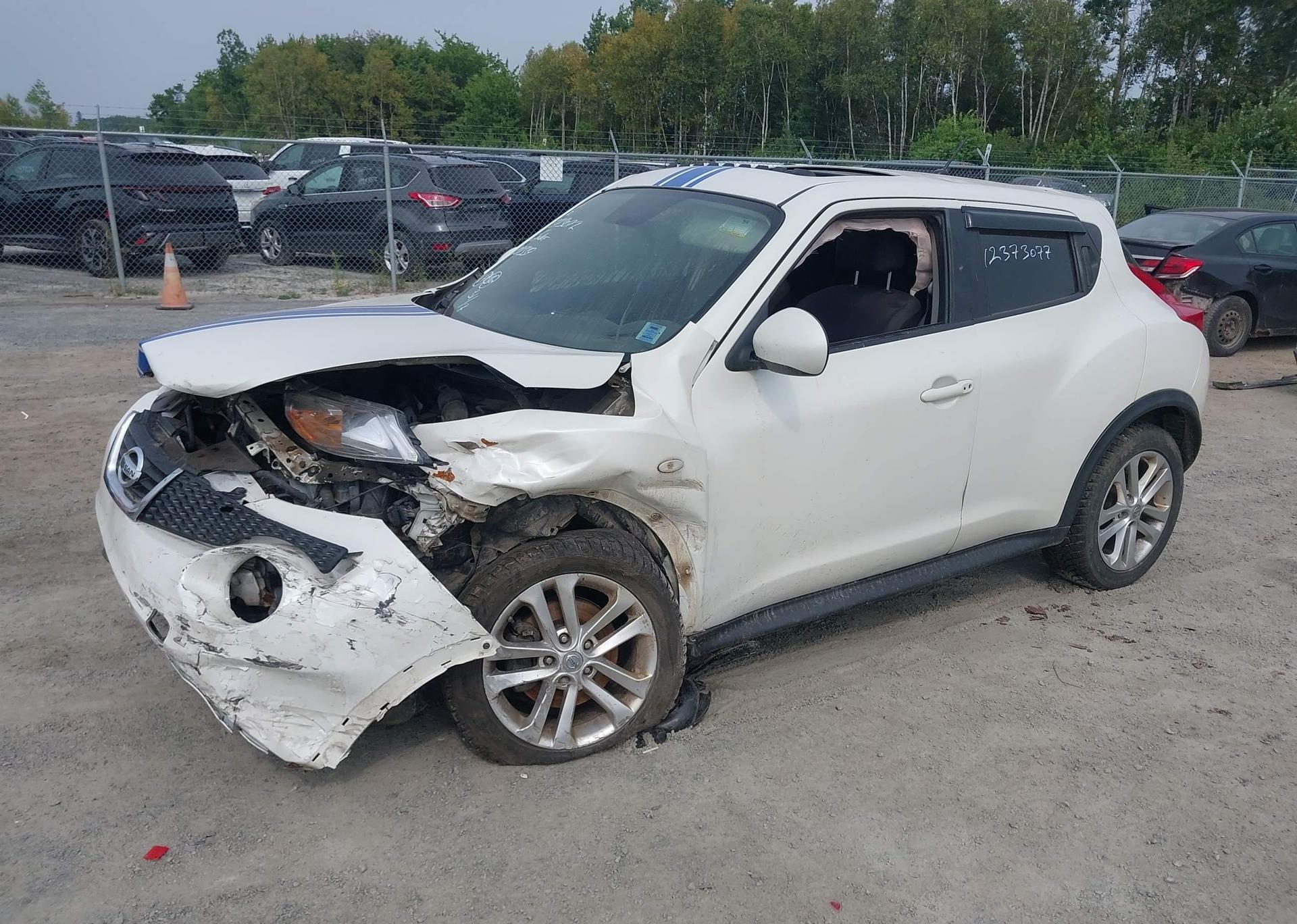 2013 NISSAN JUKE SV