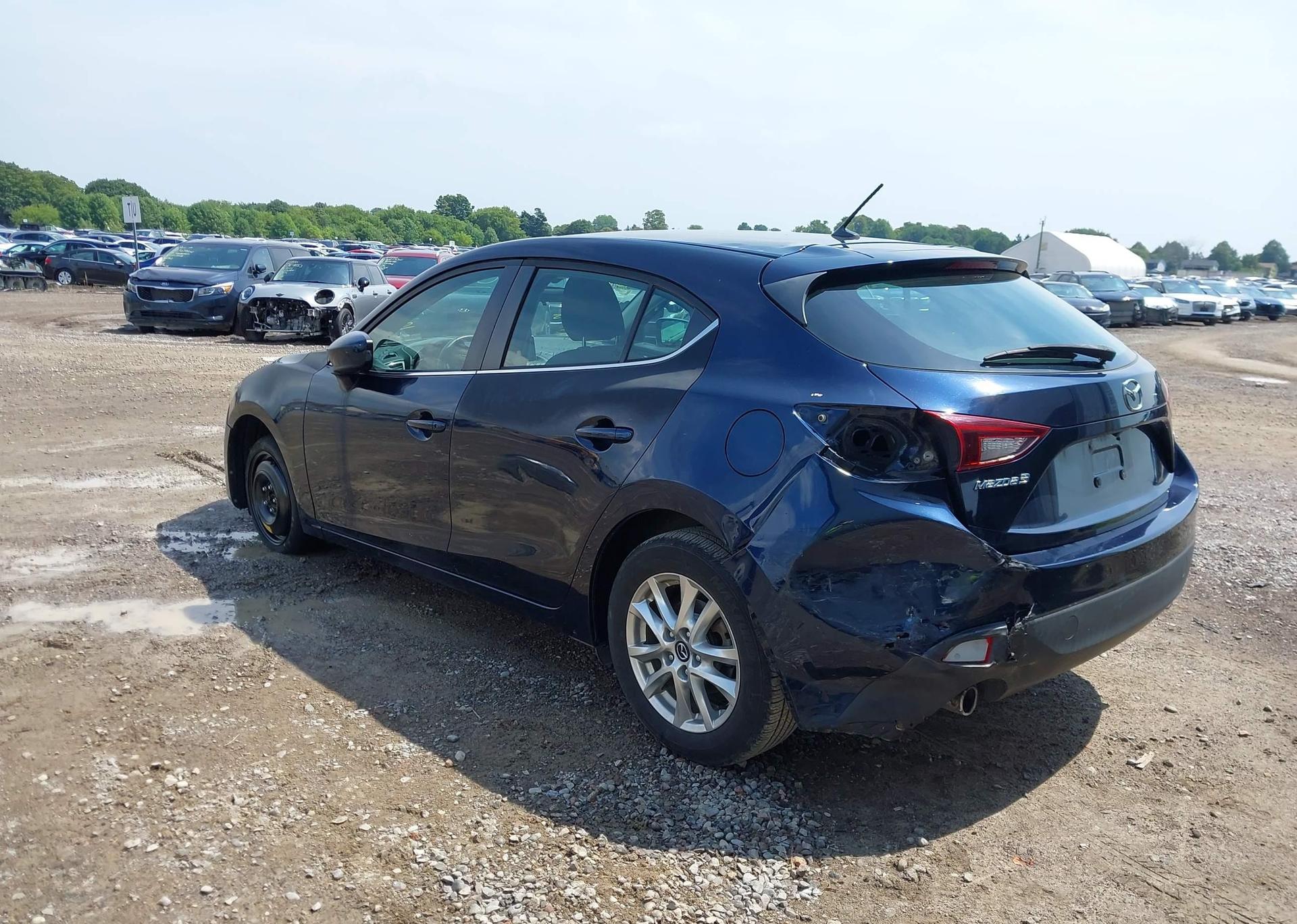 2015 MAZDA 3 TOURING