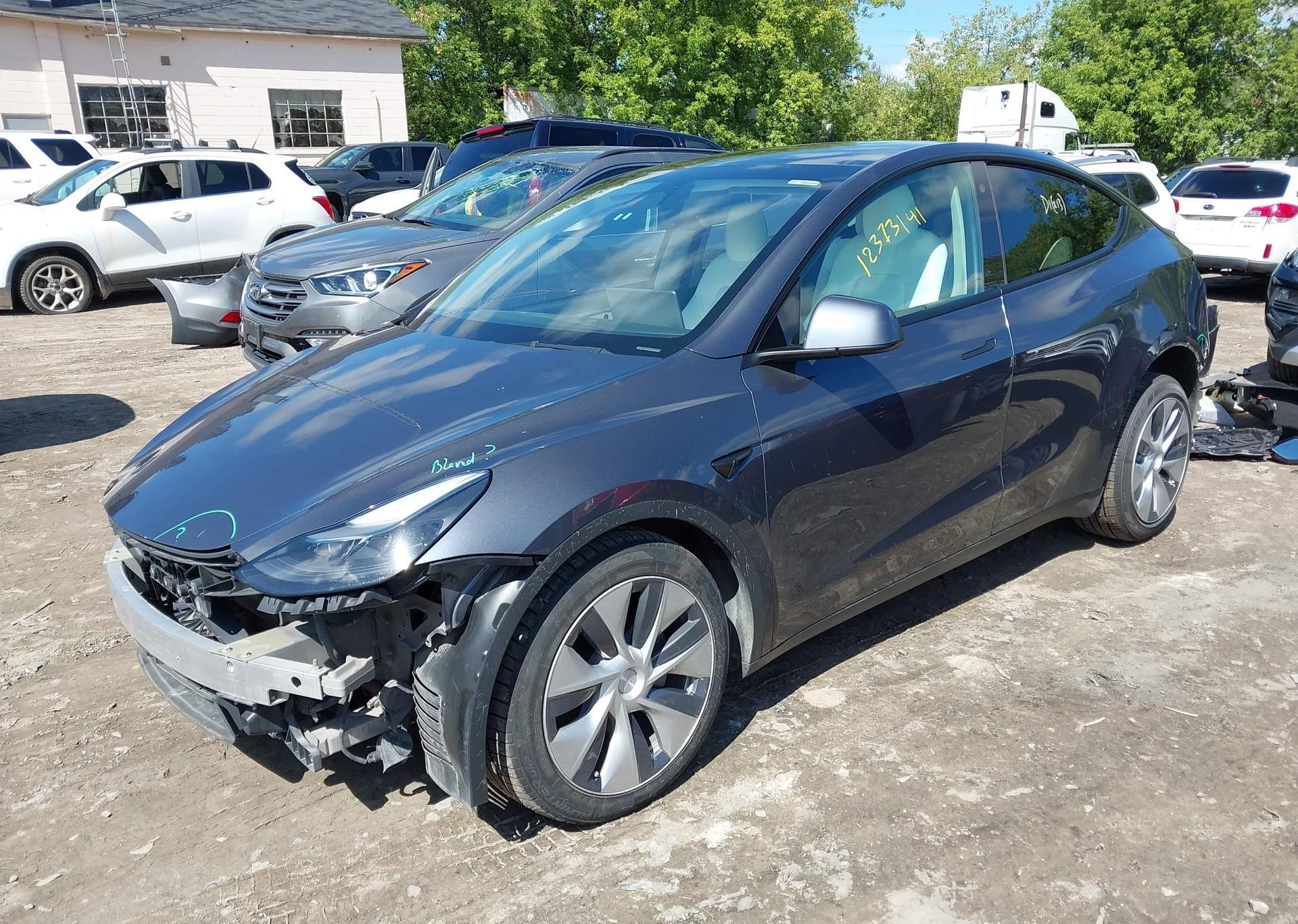 2022 TESLA MODEL Y