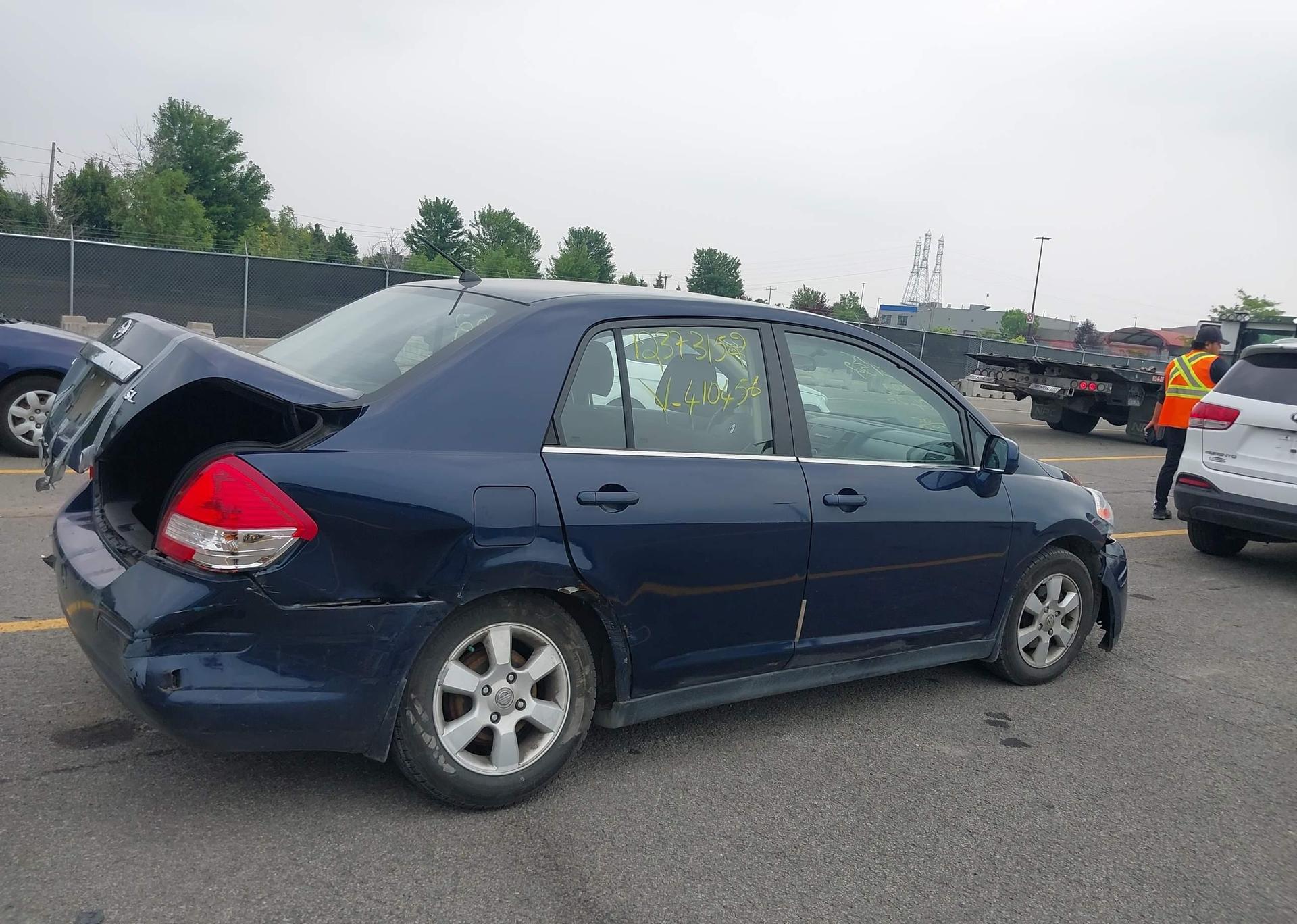 2007 NISSAN VERSA