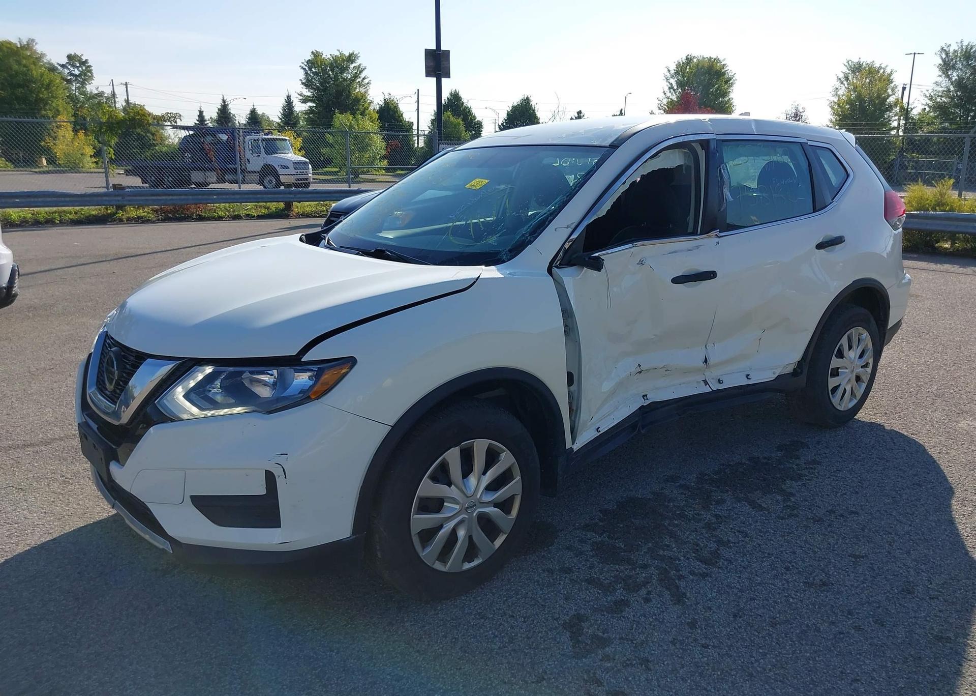 2019 NISSAN ROGUE S
