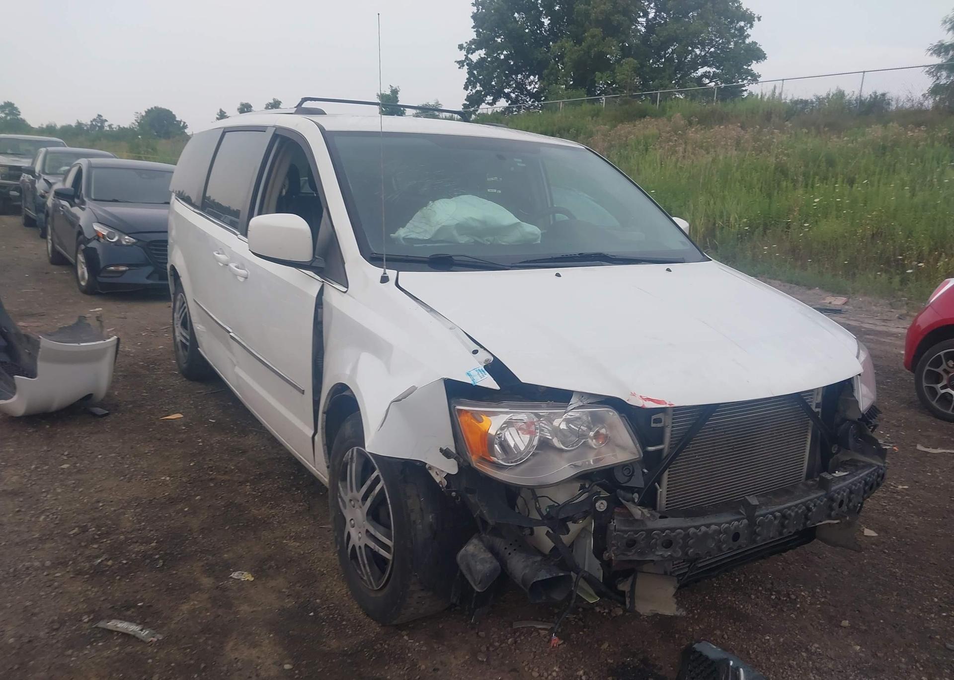 2017 DODGE GRAND CARAVAN CREW