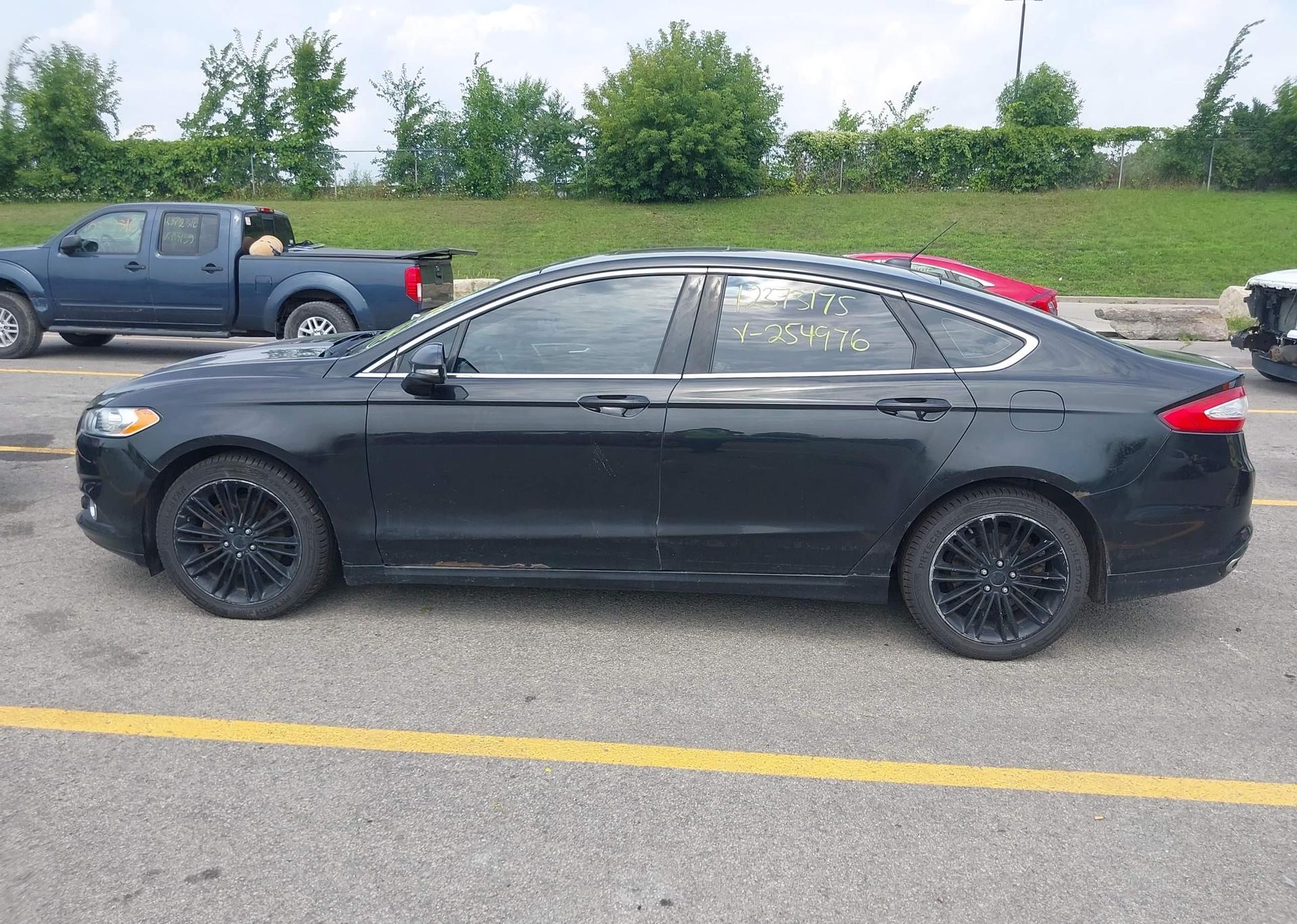 2015 FORD FUSION SE