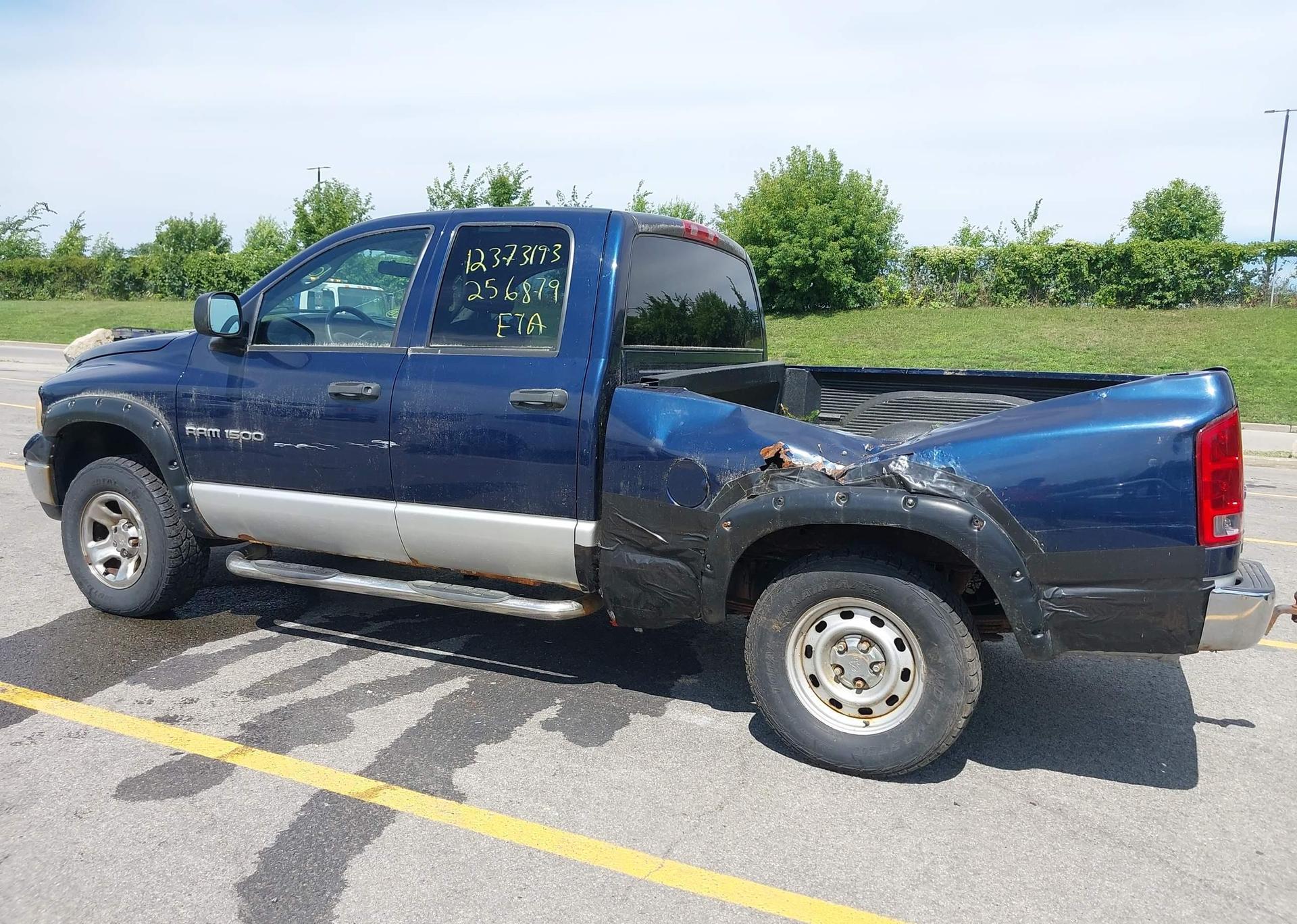 2003 DODGE RAM 1500 SLT