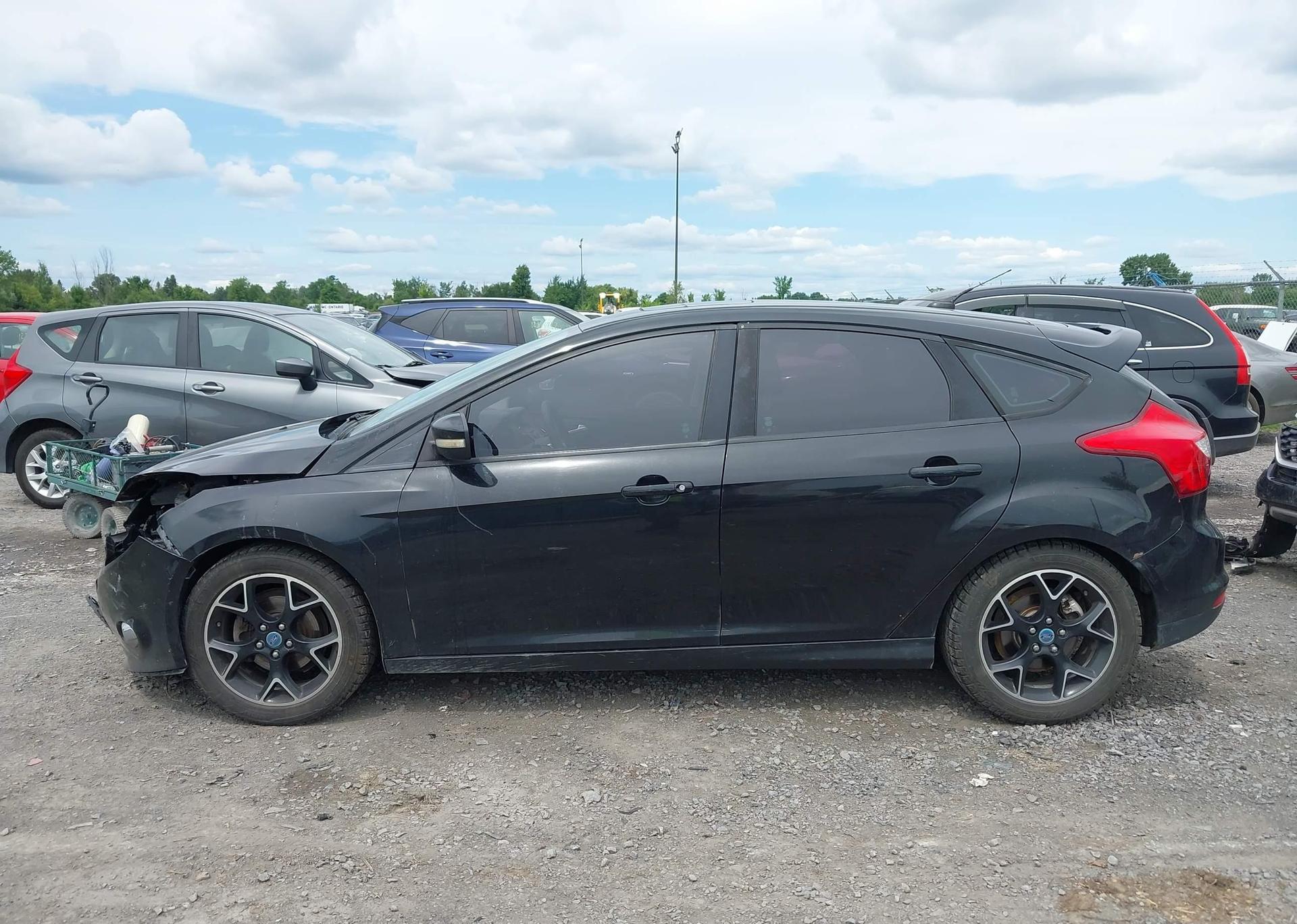 2013 FORD FOCUS SE