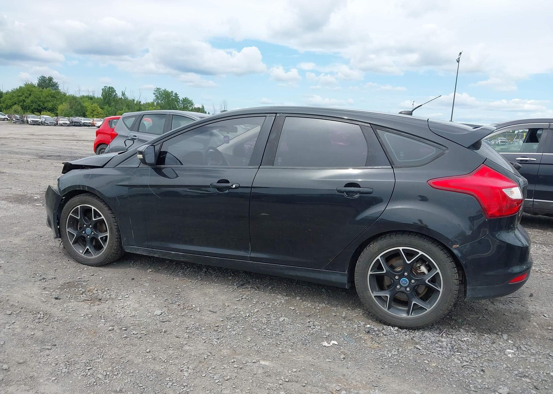 2013 FORD FOCUS SE