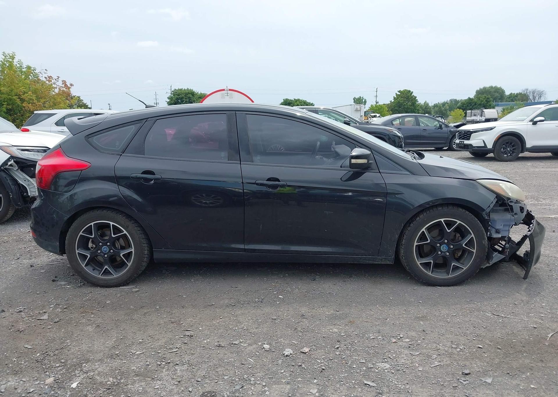 2013 FORD FOCUS SE