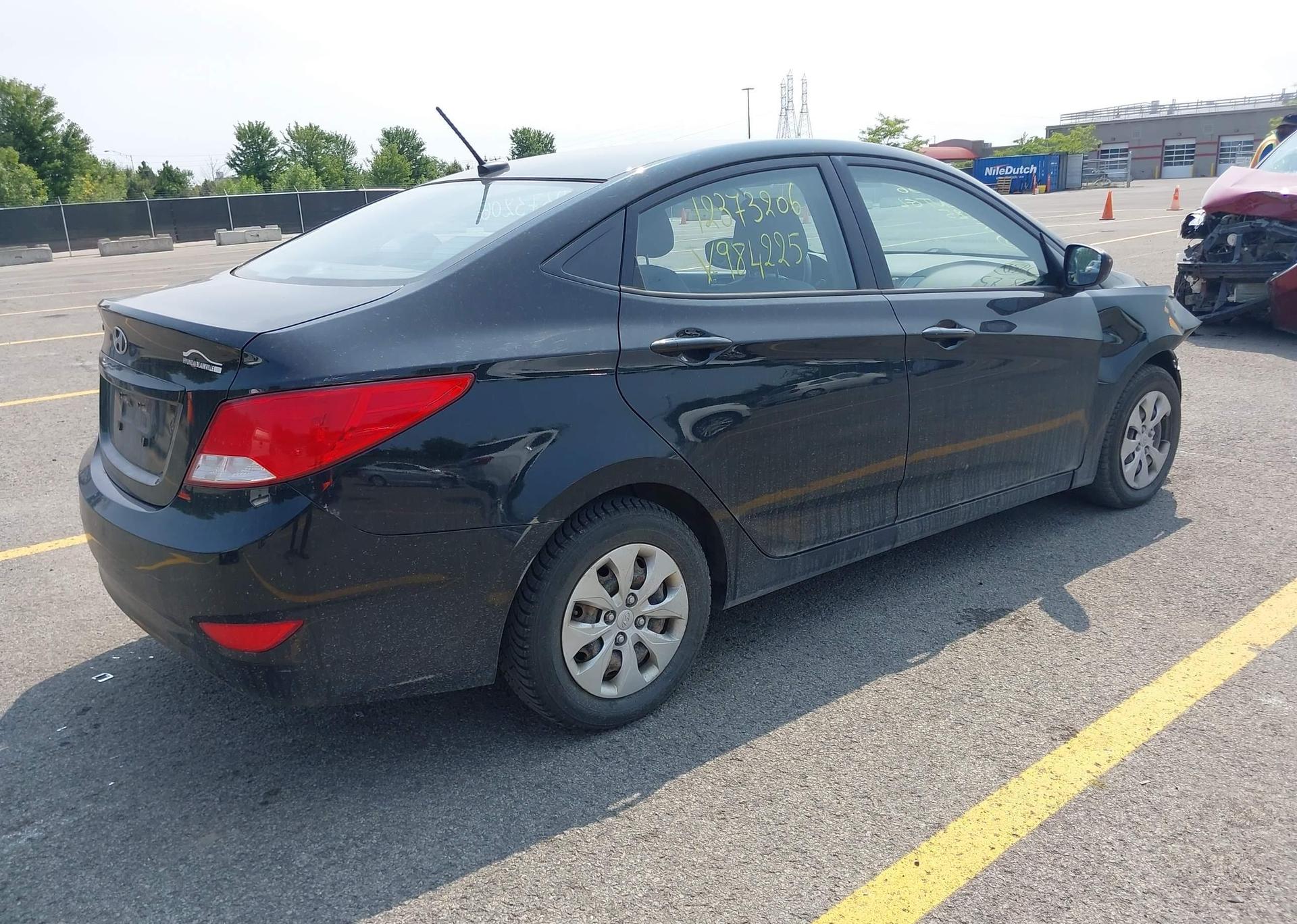 2016 HYUNDAI ACCENT GL