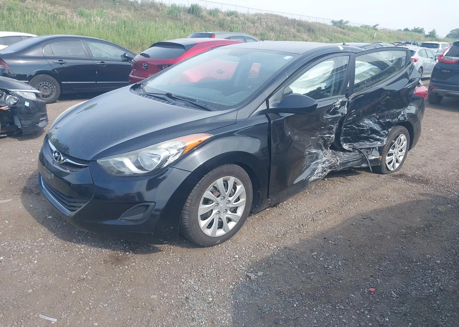 2011 HYUNDAI ELANTRA GL
