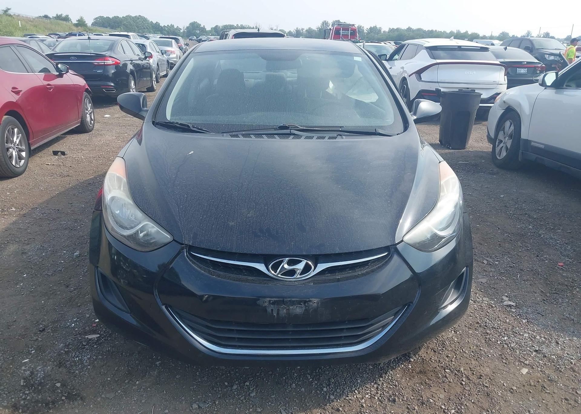 2011 HYUNDAI ELANTRA GL