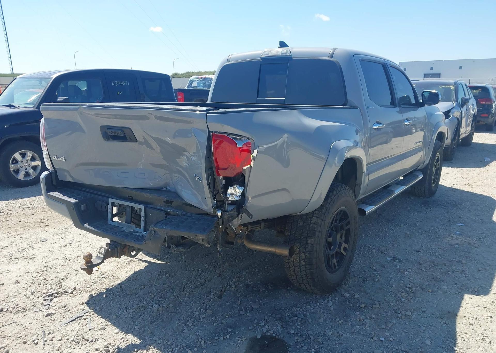2019 TOYOTA TACOMA LIMITED V6