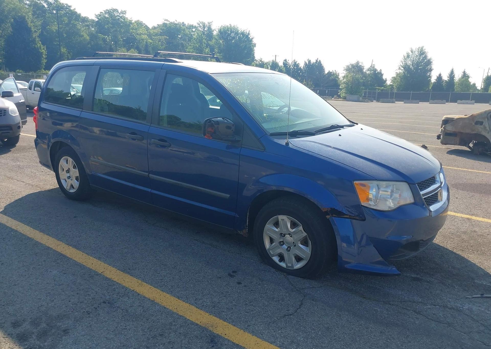 2011 DODGE GRAND CARAVAN EXPRESS