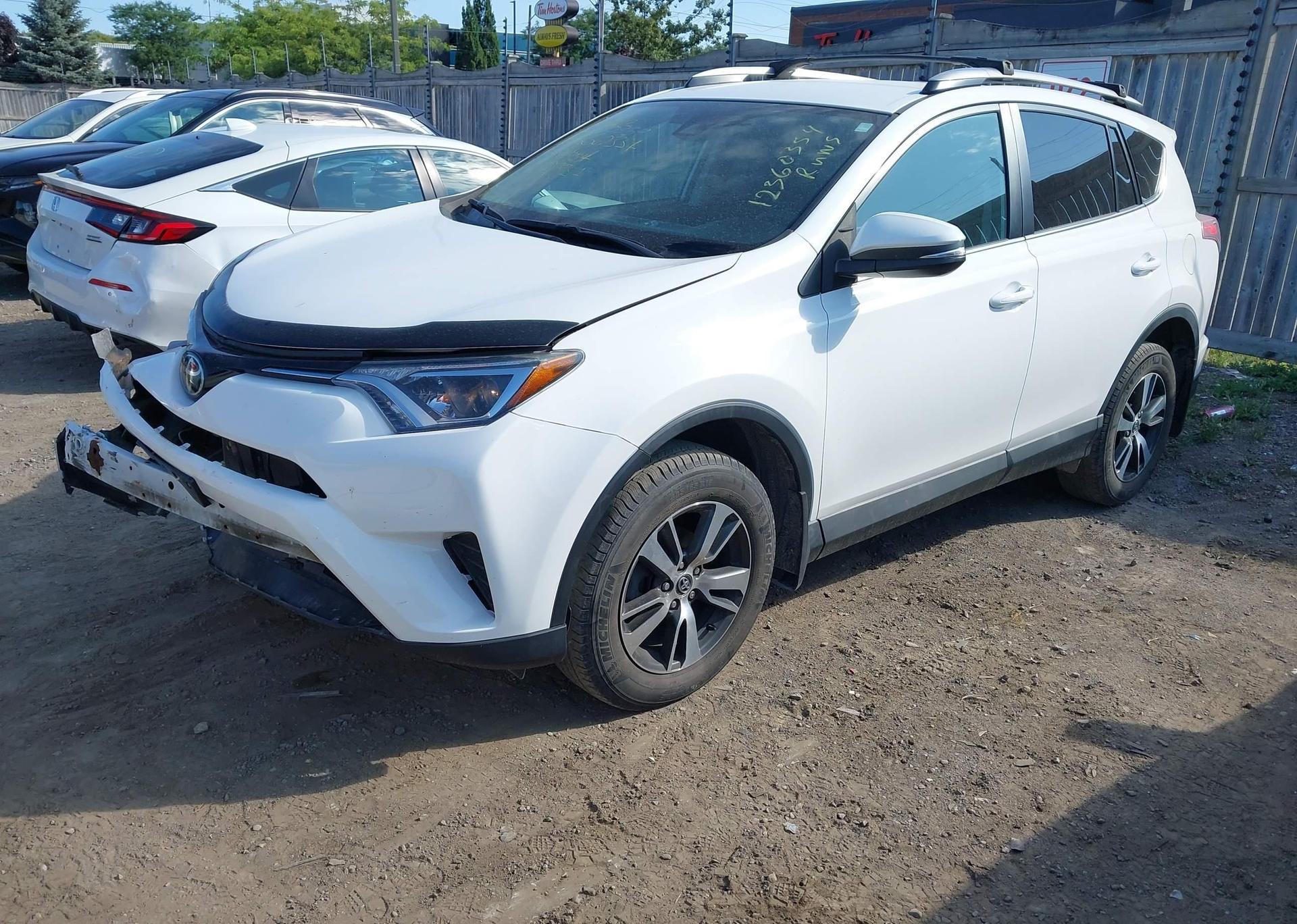 2018 TOYOTA RAV4 LE