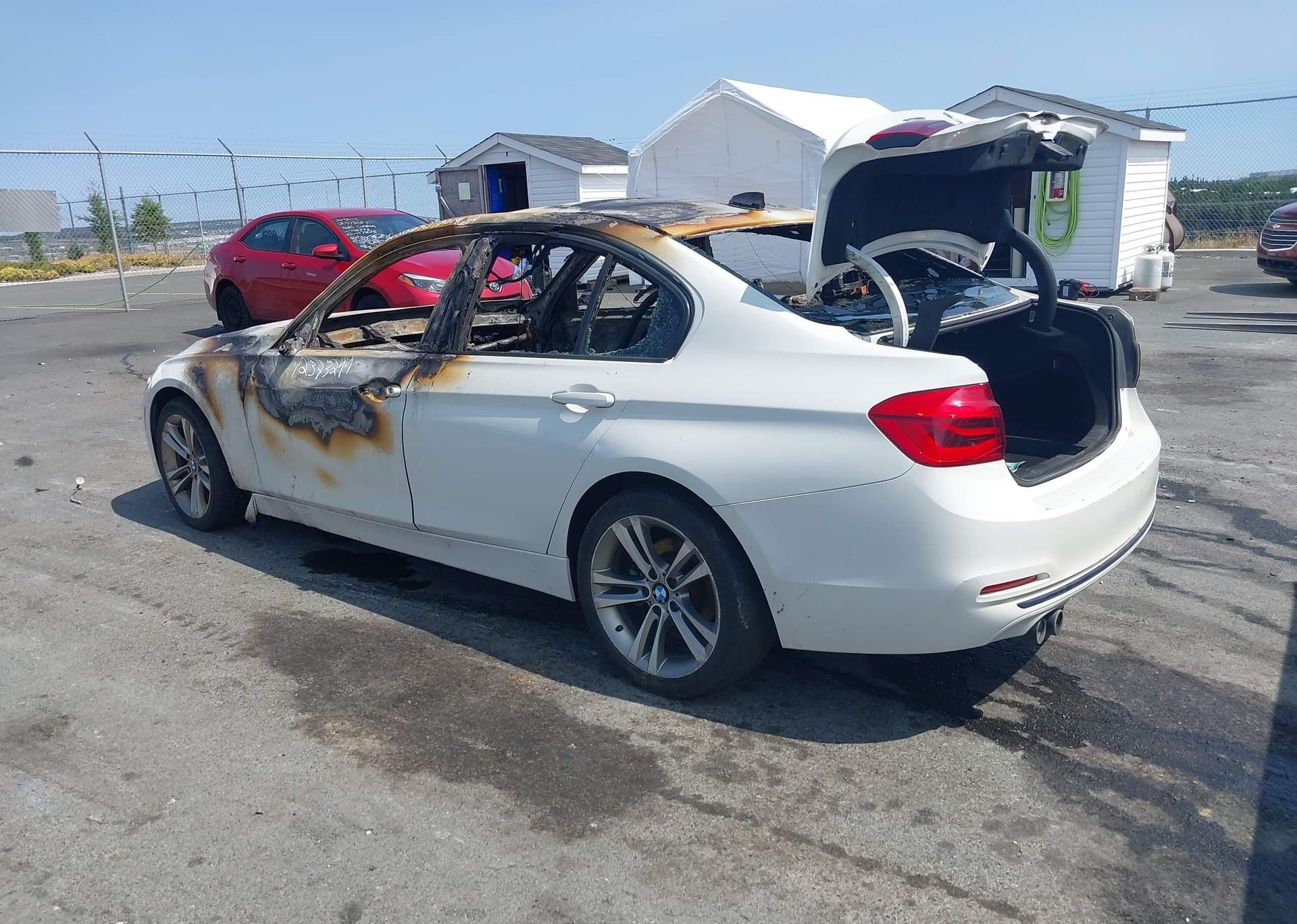 2018 BMW 330 XI